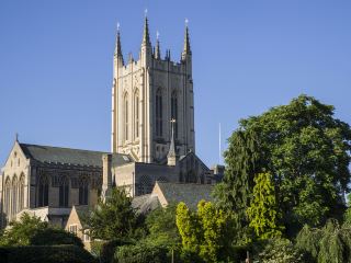 Hotels near Hengrave Hall Bury St. Edmunds