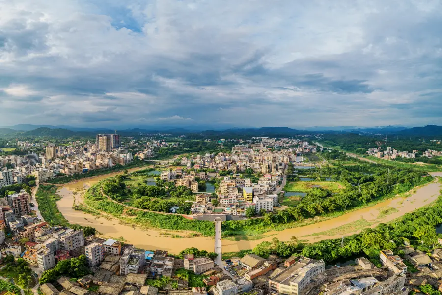 Zhenlong Ancient City