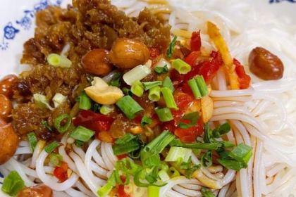 Long Lao Wu Soup Restaurant (ZhanQian West Road)