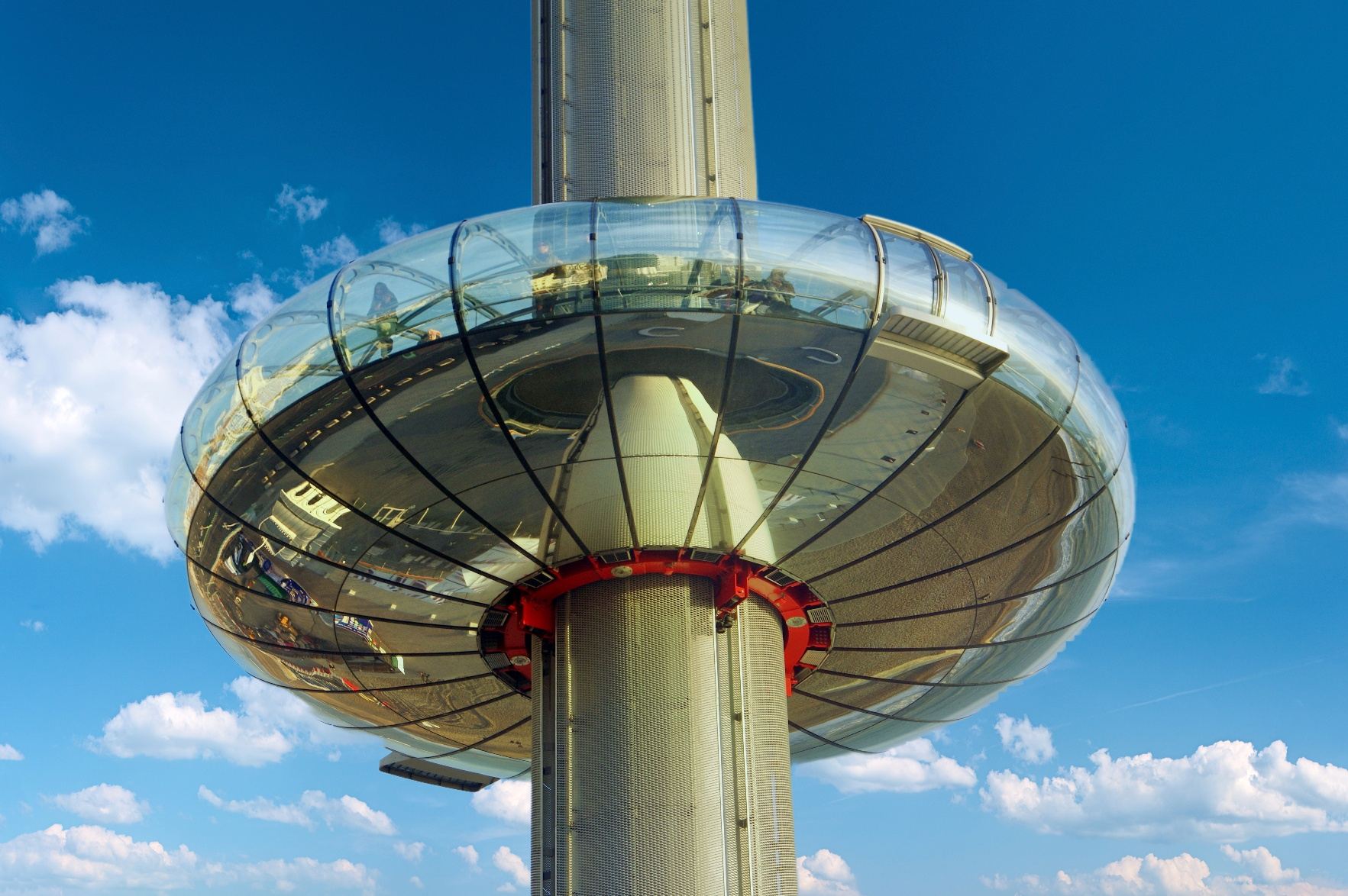 Brighton Palace Pier + Seven Sisters Country Park + Brighton i360 day tour