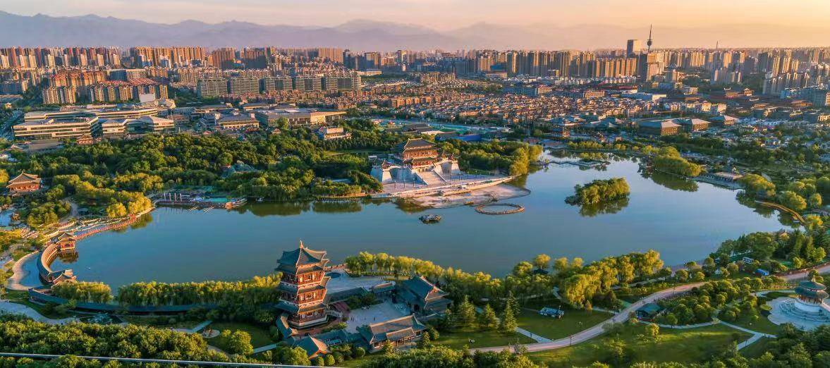 10. Experience the Grandeur of Tang Dynasty History at Tang Paradise