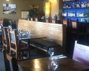 Twisted Cuban Cafe & Bar