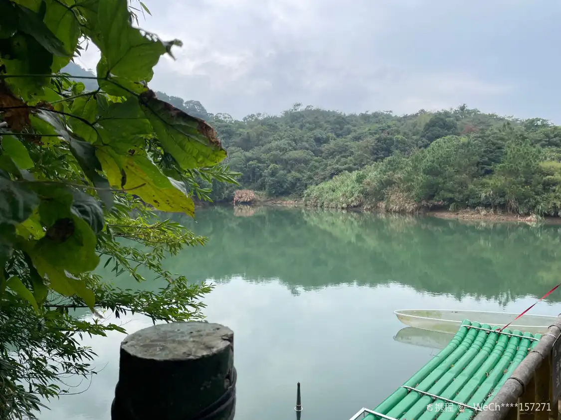 感恩湖附近的飯店