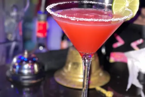 V Lounge & -11 Ice Room
