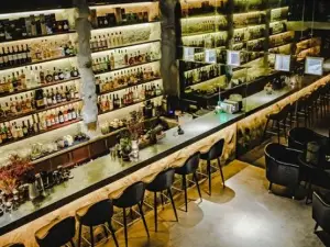Top 10 Bars in Wenzhou