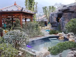 Shuangquanzhai Hot Spring