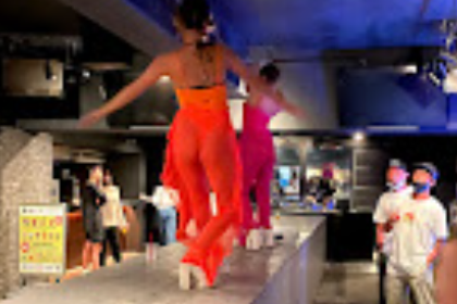 VOYAGER LOUNGE Osaka