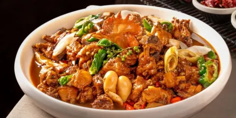 高偉炒雞總店