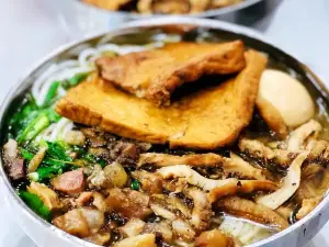 花溪飛碗牛肉粉（花闊路店）