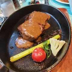 西堤牛排(凯德广场店) User Photo