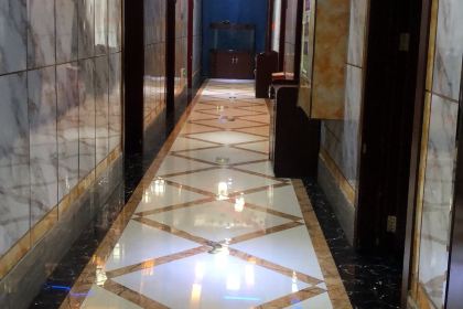 JIN TAI YUAN KAI RUI YAN HUI JIU DIAN