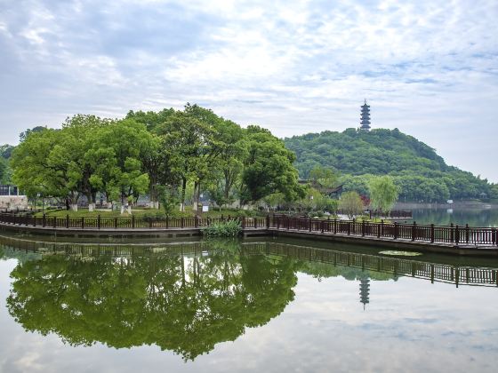 Donggu Lake