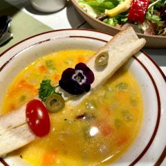 重庆鸡公煲(菜市街店) User Photo