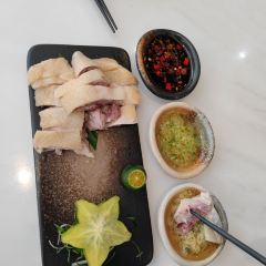 HainaneseChickenandTea User Photo