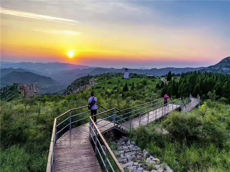 Wangfu Lotus Cave Dwelling Resort