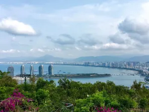 鹿回頭廣場