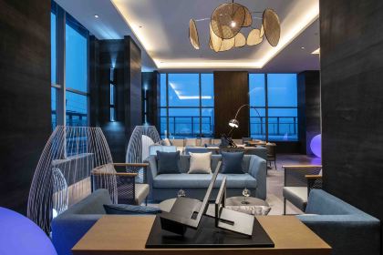 安徽高速徽风皖韵酒店·云尚顶层酒吧&餐厅