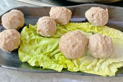 粤牛潮汕牛肉火锅(万达国贸店&东园东路店)