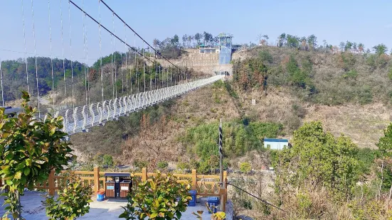 Yiwu Glass Bridge