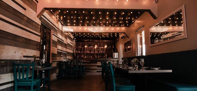 Delavida Restobar