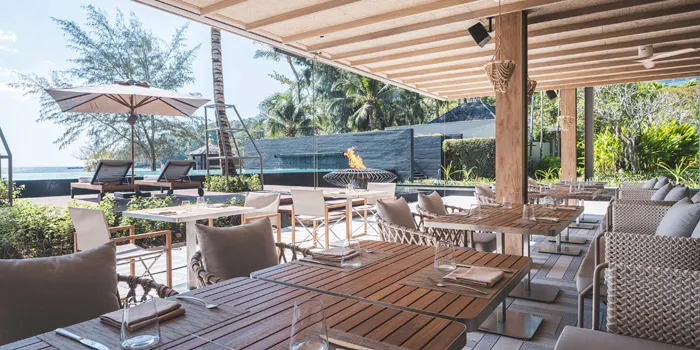 Breeze Bar - Anantara Layan Phuket Resort