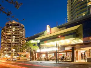 The Coolangatta Hotel