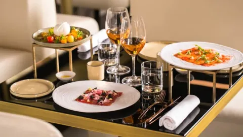 Divinity Restaurant & Lounge Bar in Rome