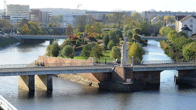 Parc De L'Ile-Aux-Planches