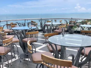 INK 360 Rooftop Bar