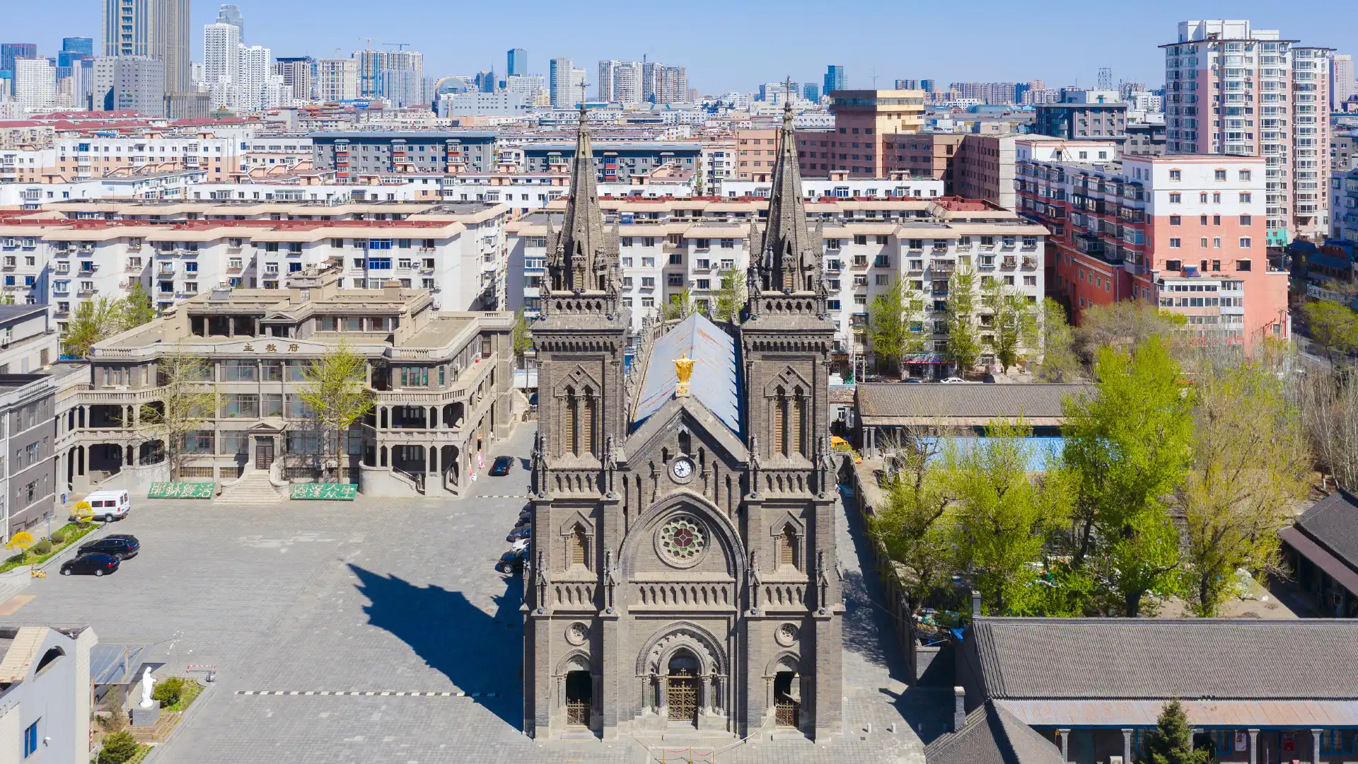 Hotels near Nanguan Catholic Church