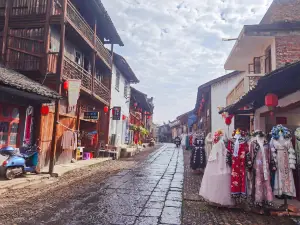 Liuzi Street