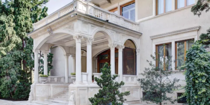 齊奧塞斯庫大廈