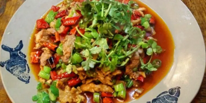 四海聚特色中餐館