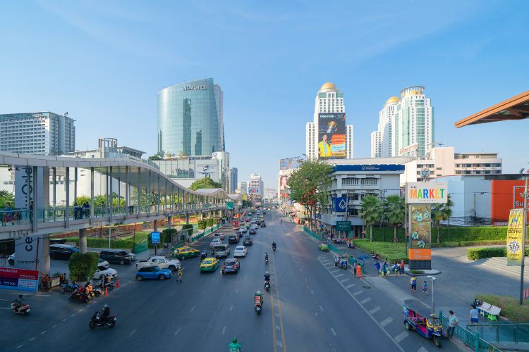 Pratunam Market