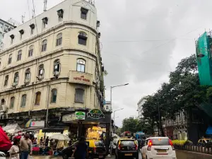 Colaba Market