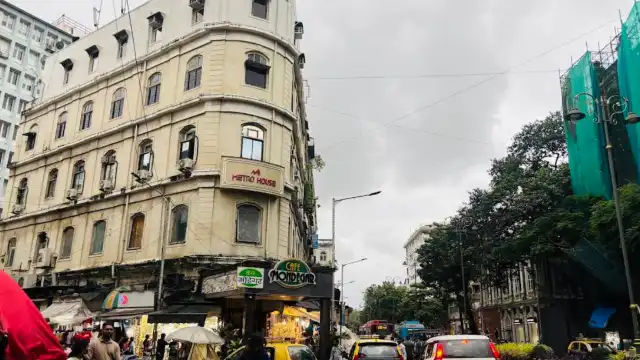 Colaba Market