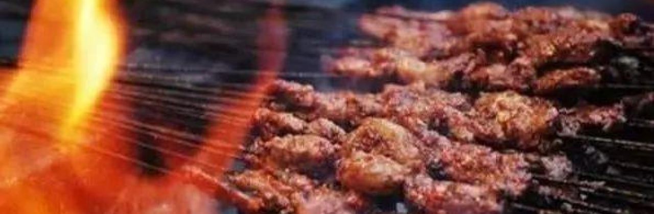 满天星帐篷营地餐厅