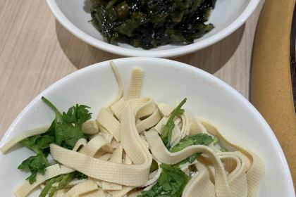 新萬鑫銀絲麵館（方糖店）
