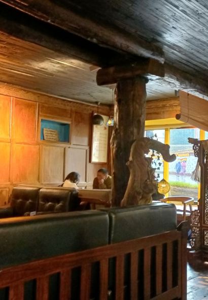 云端一叶咖啡屋