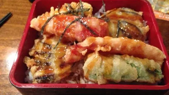 Nakama sushi