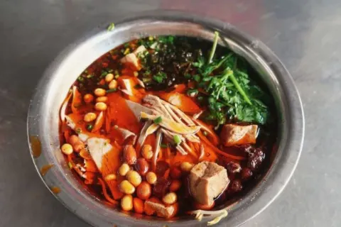 老五鸡丝豆花面粉