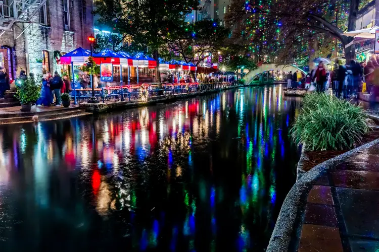 Popular Night Attractions in San Antonio