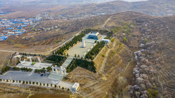 Zhao Shangzhi Memorial Hall (South Gate)