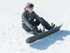 長春廟香山滑雪場