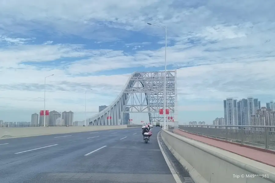 New Liuliang River Bridge