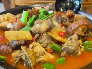 Wei Xiang Yuan Shi Fu Local Private-home Cuisine