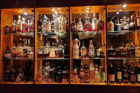 The Look Bar