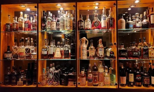 The Look Bar