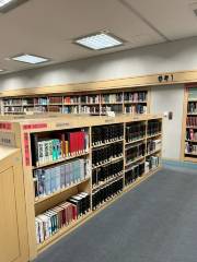 大阪市立中央図書館