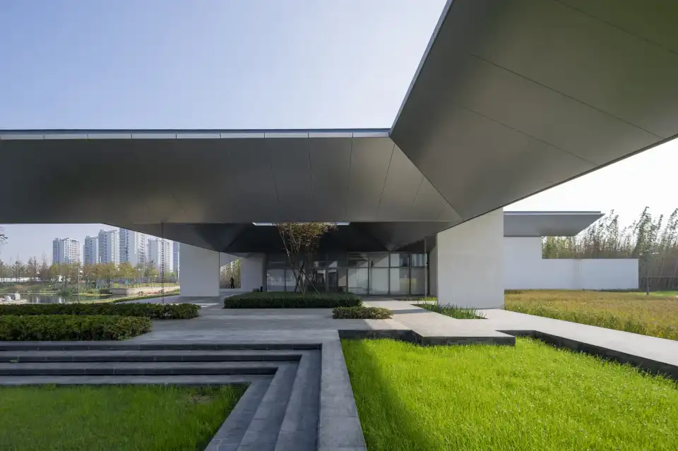 2_Yuz Museum
